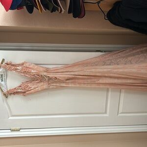 Vintage peach and white jeweled Bagley Mishka size 6, only worn once